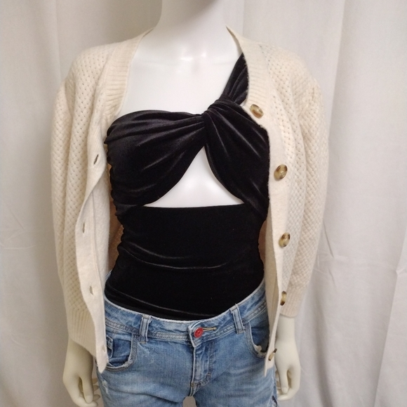 Large Button Down Zara Cardigan - Picture 3 of 7